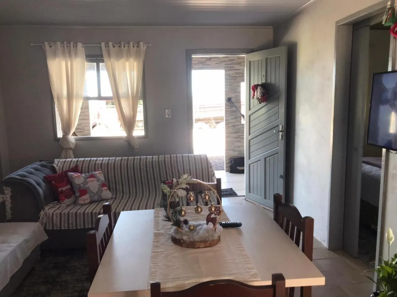 Casa Aconchegante Com Vista Vila Sombrio Casa de Férias